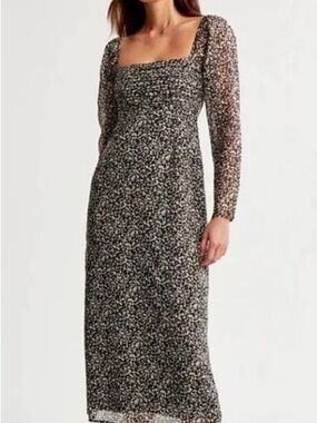 Abercrombie & Fitch Emerson Chiffon Long-Sleeve Midi Dress
